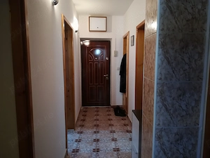 Vand Apartament 3 camere in Onesti