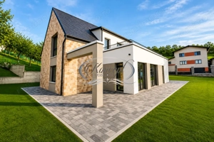 Proprietate premium cu arhitectura moderna in Feleacu - imagine 2