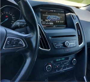 Ford Focus Wagon Titanium 1.0 EcoBoost   125 CP   2015 - imagine 3