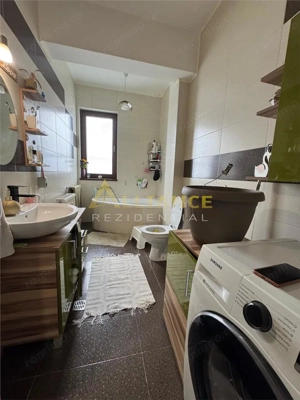 Apartament 2 camere de vanzare 64 mp etaj 5 5 mobilat si utilat - imagine 12