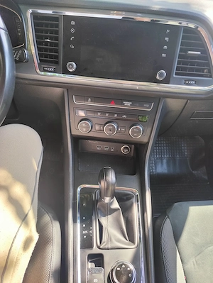 Seat Ateca 2020 1.6 DIESEL  - imagine 9