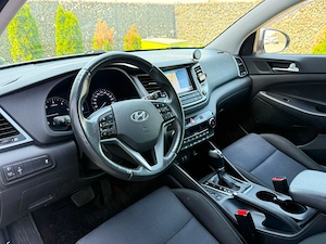 Hyundai Tucson 2.0 CRDI 4WD Automatik Advantage - imagine 10
