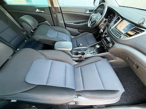 Hyundai Tucson 2.0 CRDI 4WD Automatik Advantage - imagine 15