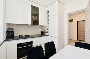  Apartament de 2 camere zona TRACTORUL, - imagine 5