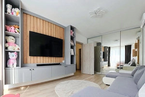  Apartament de 2 camere zona TRACTORUL, - imagine 3