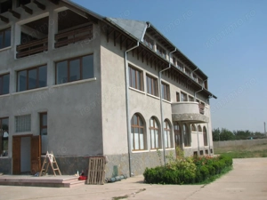 Imobil pentru cămin seniori, clinică,școală,pensiune, locuinta,S 860mp - imagine 18