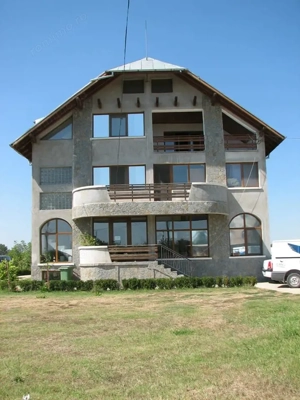 Imobil pentru cămin seniori, clinică,școală,pensiune, locuinta,S 860mp - imagine 12
