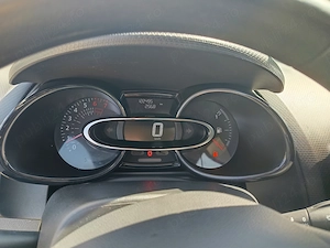 Renault Clio IV grandtour  - imagine 9