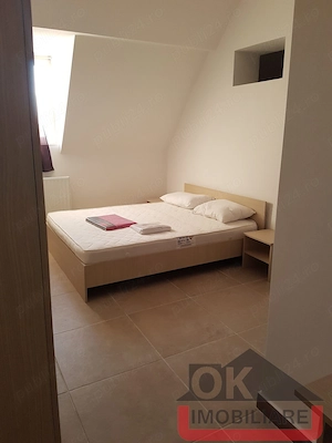 Apartament  6 camere in mansarda , zona centrala  - imagine 16