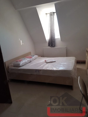 Apartament  6 camere in mansarda , zona centrala  - imagine 15