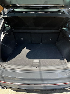 Volkswagen Tiguan R LINE - imagine 8