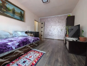 Apartament mobilat, utilat, instalații schimbate, 29 mp, Velenta - imagine 2
