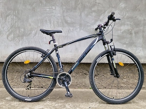 Bicicletă Mountain Bike DHS Terrana   Stare Bună