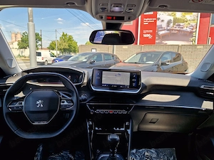 Peugeot 2008 1.2 PURE TECH 131 CP 2020 ALLURE,Led,Piele,Navi 3D,Touch,Climatronic,Camera,Jante 17". - imagine 6