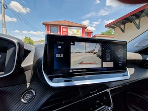 Peugeot 2008 1.2 PURE TECH 131 CP 2020 ALLURE,Led,Piele,Navi 3D,Touch,Climatronic,Camera,Jante 17". - imagine 10