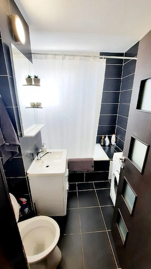 Apartament regim hotelier - imagine 4