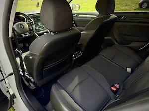Renault Megane 4   2017   Automatic  - imagine 5