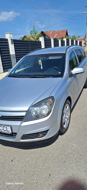Opel astra station wagon - imagine 4