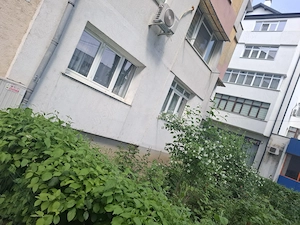 Apartament 2 camere de vanzare zona mall  - imagine 9