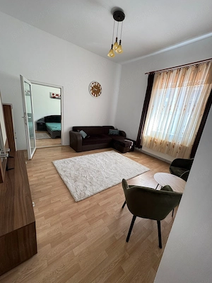Apartament 2 camere la casa zona centrala - imagine 3
