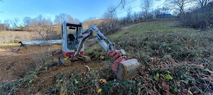 Takeuchi tb216 2021  - imagine 2