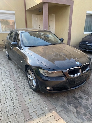 Bmw e90 320d 2010 - imagine 2