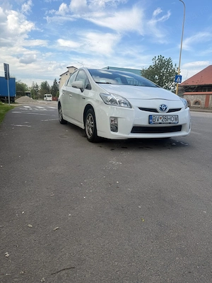 Toyota Prius 2011 Hibrid + GPL de vanzare - imagine 2