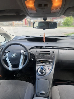 Toyota Prius 2011 Hibrid + GPL de vanzare - imagine 5