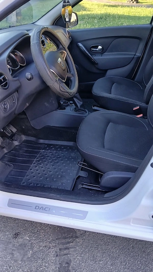 Dacia Logan Laureat 43562 KM de vânzare - imagine 6