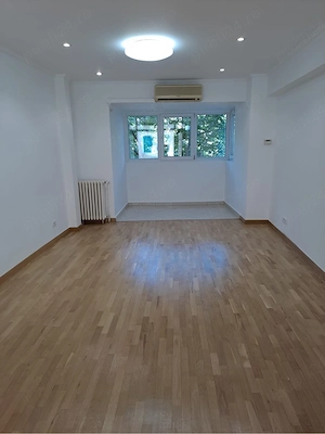Vand apartament 4 camere   Zona Unirii  - imagine 5