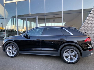 Audi Q8 50 TDI quattro negru - imagine 2
