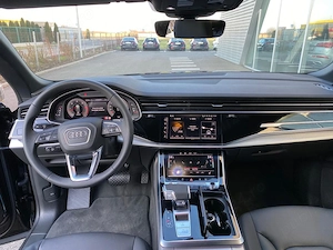 Audi Q8 50 TDI quattro negru - imagine 3