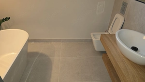 Inchiriez apartament 4 camere decomandat cu GARAJ,  LIBER DIN DATA DE 01.07.2026. - imagine 9