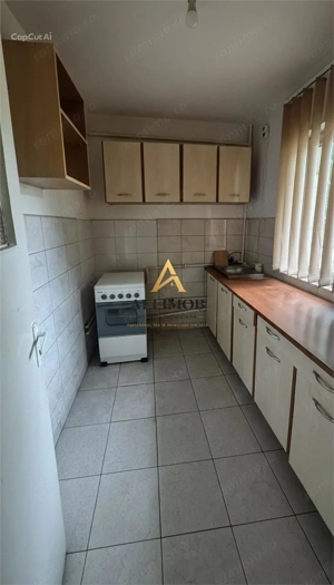Garsoniera de vanzare  #238;n Zona Sud Ploiesti – Parter Inalt | Confort 1 | 31.900 Euro - imagine 9