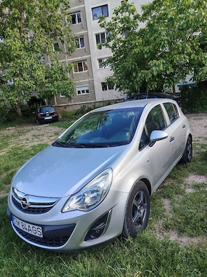    Opel Corsa 1.2 Benzina 2011 |  140000 km |  Consum mic | Întretinuta