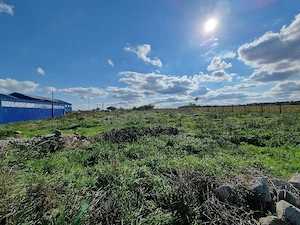 Vand Teren intravilan zona industriala