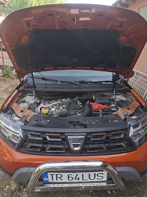 Dacia Duster ca nou - imagine 3