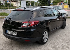 Renault Megane 1.5 dCi   Piele   Panoramic   Trapă   Scaune electrice cu memorii  Xenon   Keyless    - imagine 5