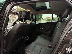 Renault Megane 1.5 dCi   Piele   Panoramic   Trapă   Scaune electrice cu memorii  Xenon   Keyless    - imagine 10
