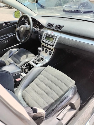 Vând Volkswagen Passat 2006 (generația B6). Motor 2.0 TDI ,140 CP   Proprietar. - imagine 5