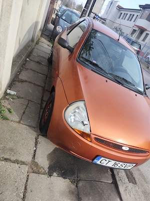 Vând Ford Ka 1.3 benzină an 2003 - imagine 2