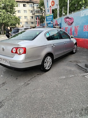 Vând Volkswagen Passat 2006 (generația B6). Motor 2.0 TDI ,140 CP   Proprietar. - imagine 8