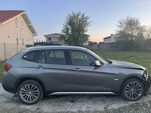 BMW X1 e84 20d sDrive 163cp, 250k km, AVARIAT  - imagine 4