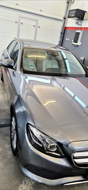 Mecedes Benz  E 350 - imagine 5