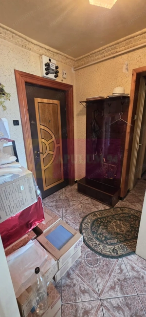 Apartament cu 3 camere de inchiriat in Campina, zona centrala - imagine 6
