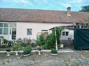Casă de vînzare
