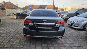 Toyota Avensis 2.0 Diesel Facelift - imagine 5