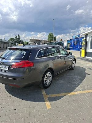 Opel Insignia Tourer 2.0 CDTI  - imagine 2