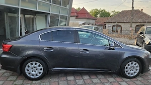Toyota Avensis 2.0 Diesel Facelift - imagine 3