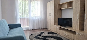 Particular - 3 camere, decomandat, etaj 1, Tunari (zona parc si piata)